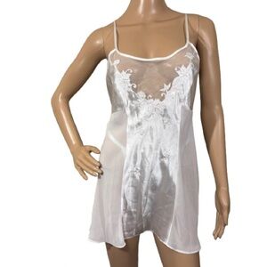 Seductive Wear by Cinema Exoile White Mesh Satin Nightie Bridal Set Size S